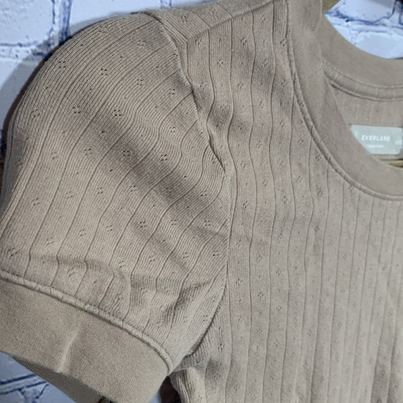 Everlane Women’s Organic Cotton Ribbed & Patterned Tee in Tan Size XXS - Picture 2 of 5